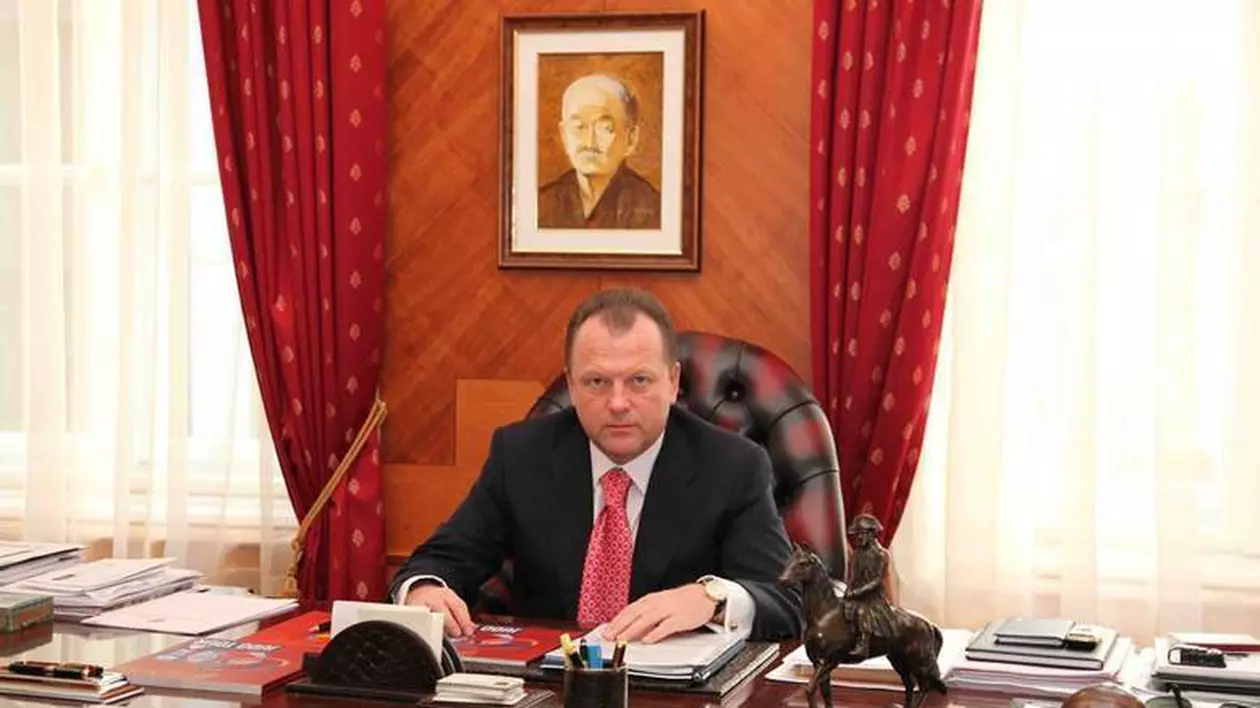 Românul Marius Vizer e prieten cu Vladimir Putin, cel mai puternic om al lumii