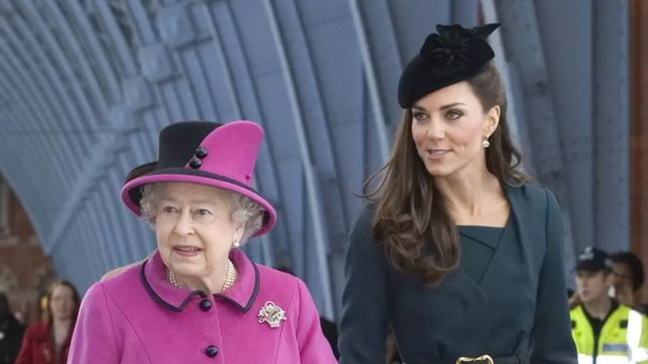 Kate Middleton face dezvăluiri incredibile din familia regală. Cum îi spune Prințul George Reginei Elisabeta a II-a