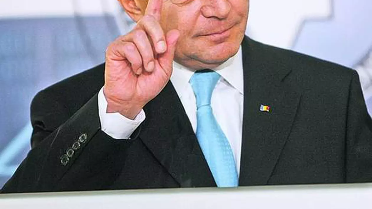 BĂSESCU, ATAC FURIBUND la CRIN: "PAIAŢA de la Cotroceni va răspunde, e LOVITURĂ DE STAT"