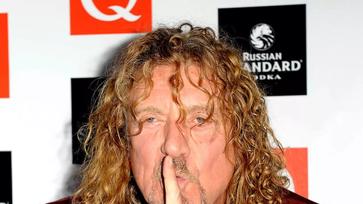 Robert Plant, solistul trupei Led Zeppelin, a recunoscut că s-a căsătorit în secret în 2011. Cuplul locuieşte într-o casă veche, infestată de termite! 