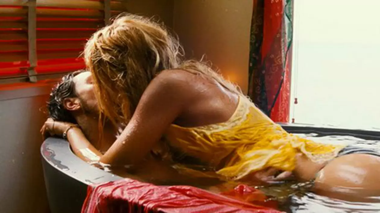Fostul soţ al lui Scarlett Johansson s-a recăsătorit. Nuntă secretă cu o ACTRIŢĂ SEXY