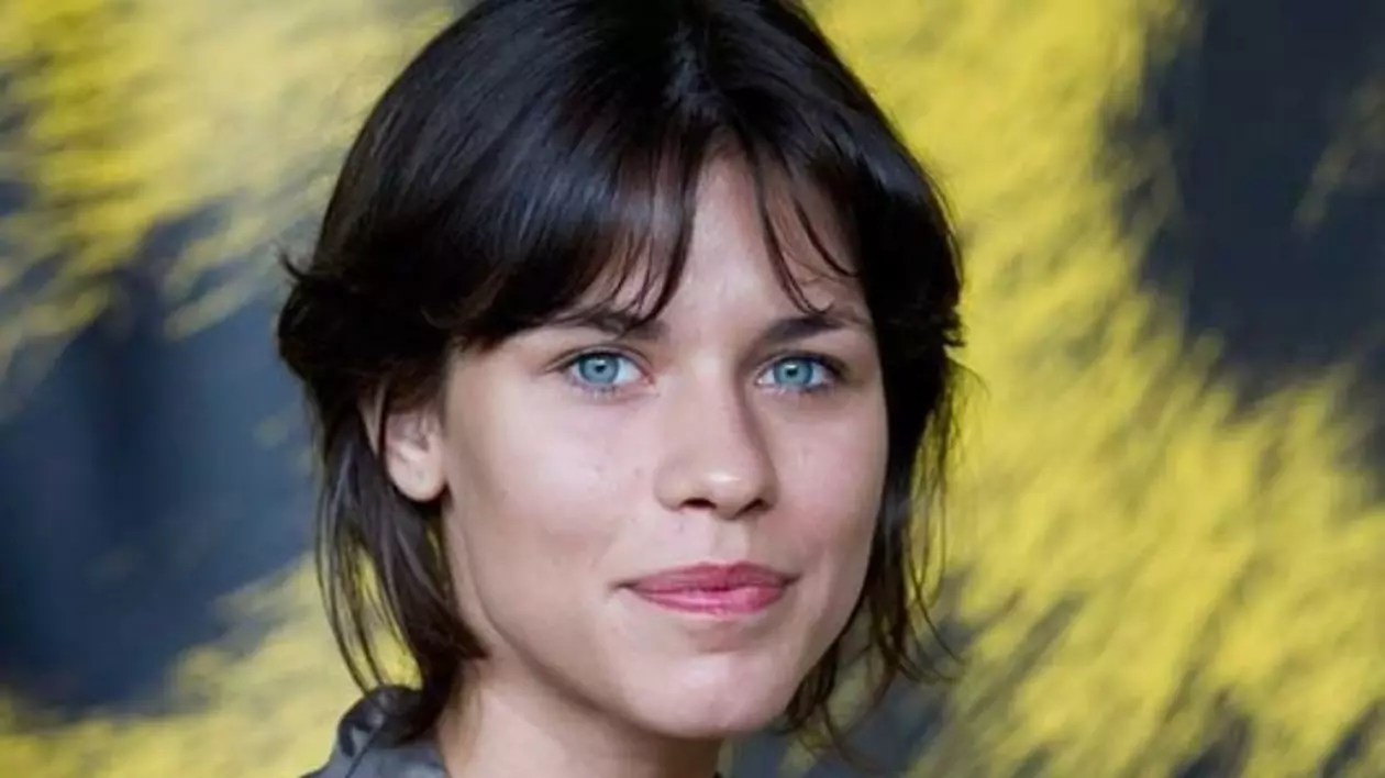 Ana Ularu, filmări într-o casă bântuită