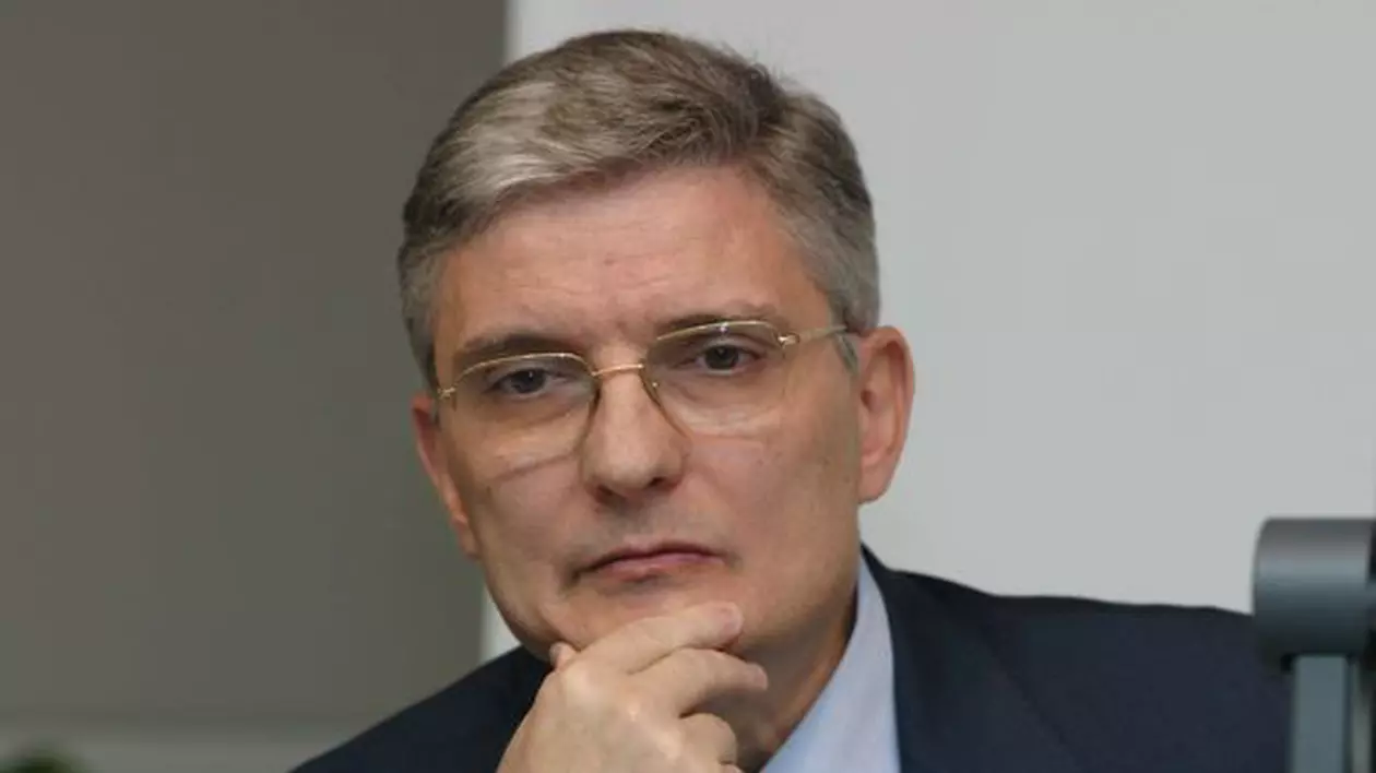 Daniel Dăianu, Puiu Popoviciu şi Tudor Chirilă, printre cei păgubiţi de Cristian Sima