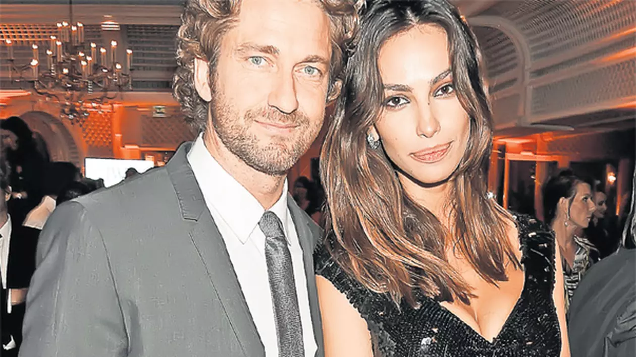 Mădălina Ghenea și Gerard Butler, la un pas de o întâlnire. Cei doi erau cât pe ce să dea nas în nas în Italia | FOTO