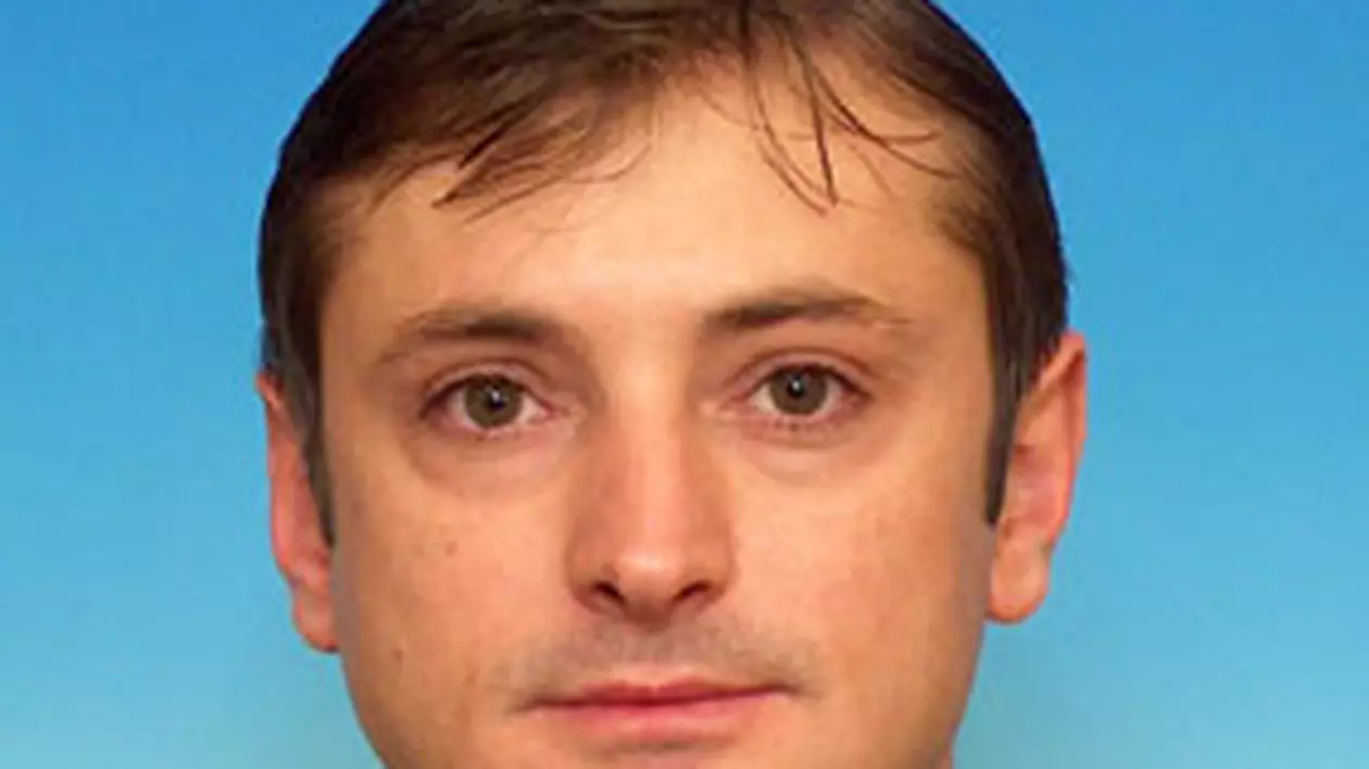 Încă un deputat descoperit că plăteşte pentru serviciile sexuale