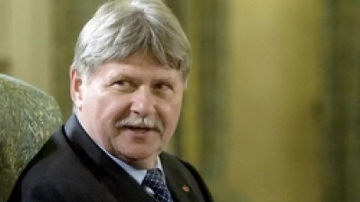 IATĂ CE AVERE ARE VERESTOY ATTILA, unul dintre cei mai bogaţi policieni!