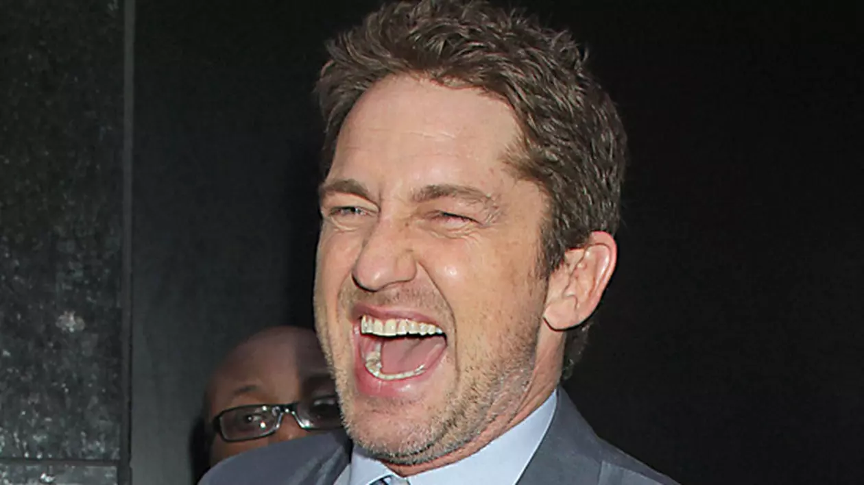 Gerard Butler o «avertizează» pe iubita lui, Mădălina Ghenea: "Vreau să fac copii, că îmbătrânesc"