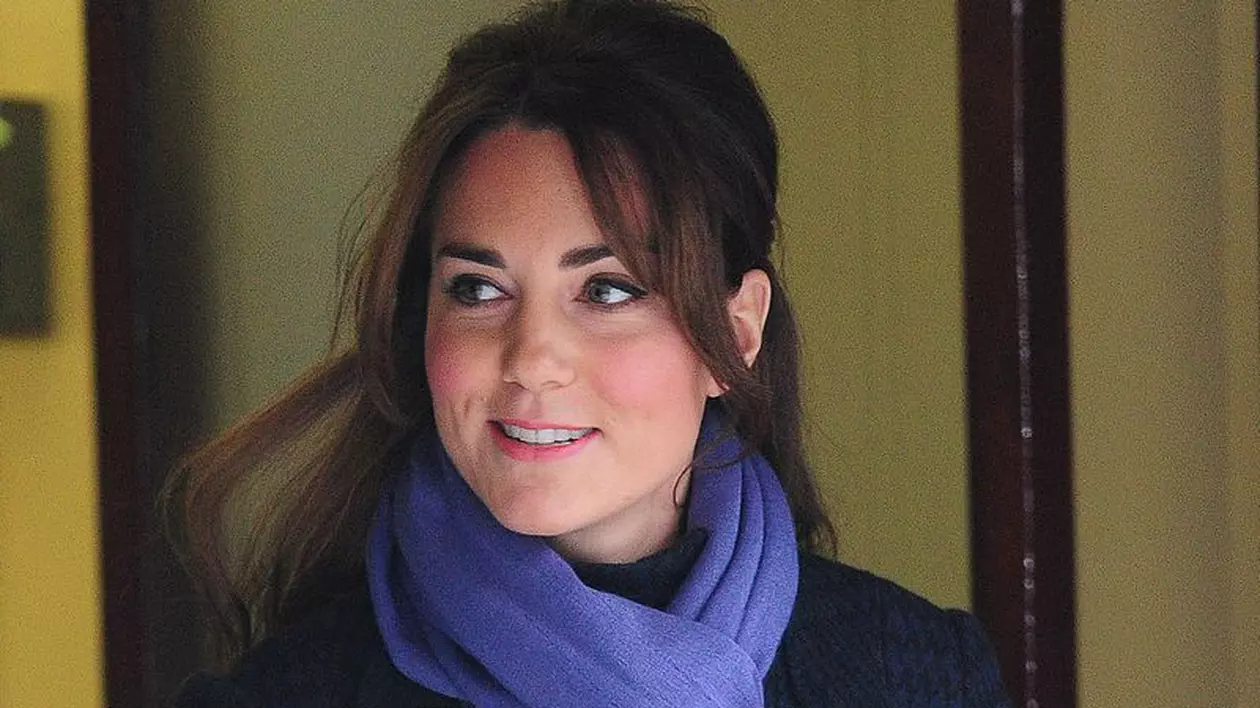 Kate Middleton RISCĂ să PIARDĂ COPILUL din cauza greutății. Află cât a ajuns să cântărească DUCESA. O să rămâi ȘOCAT!