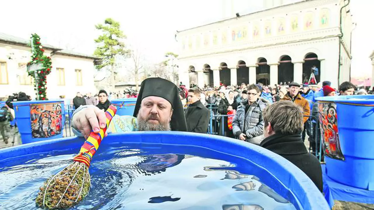 Aşa au cerut mântuirea de Bobotează