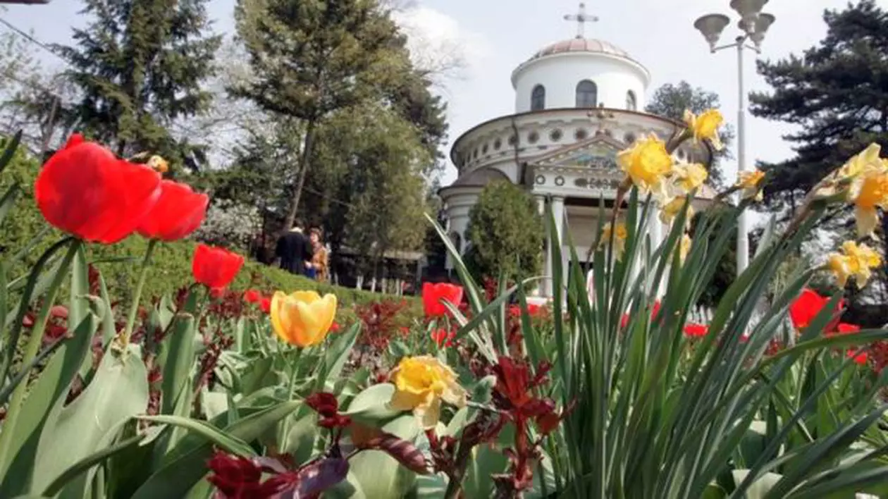 Mâine nu ai voie să te cerţi cu nimeni! Află ce alte tradiţii se respectă de Buna Vestire în diverse zone ale ţării