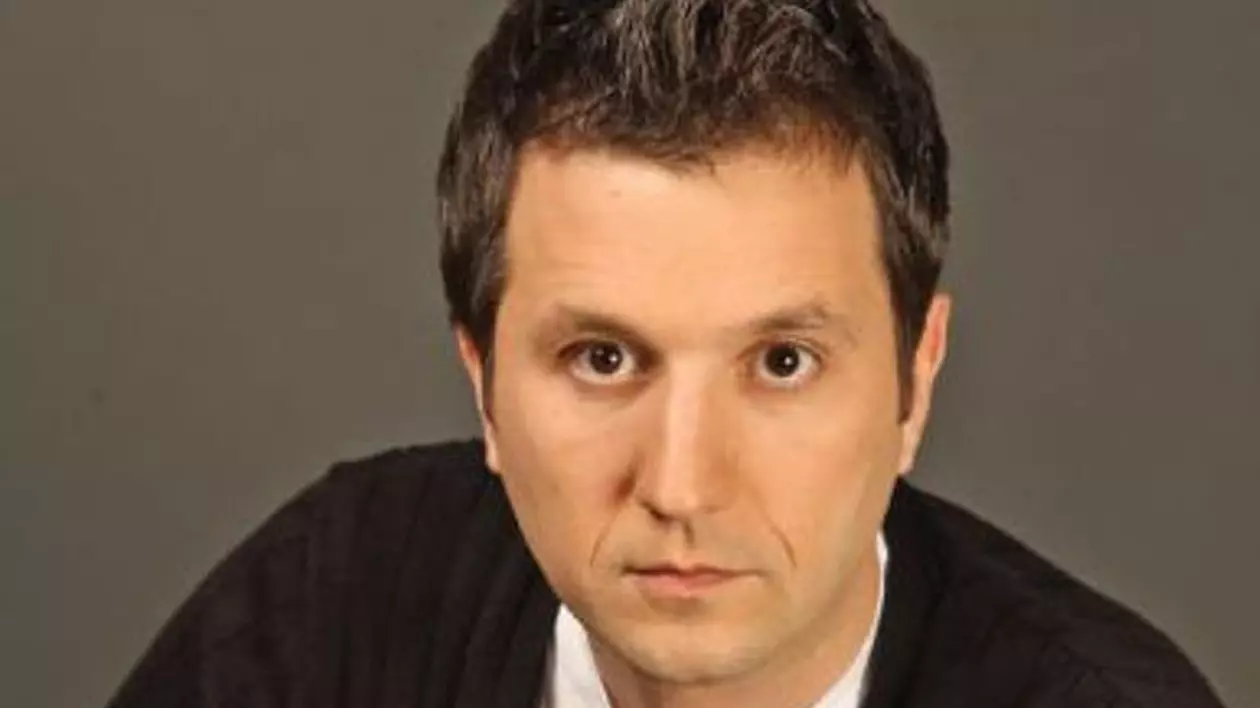 Andi Moisescu, ÎN LACRIMI DATORITĂ FIULUI! Vezi ce s-a întâmplat!