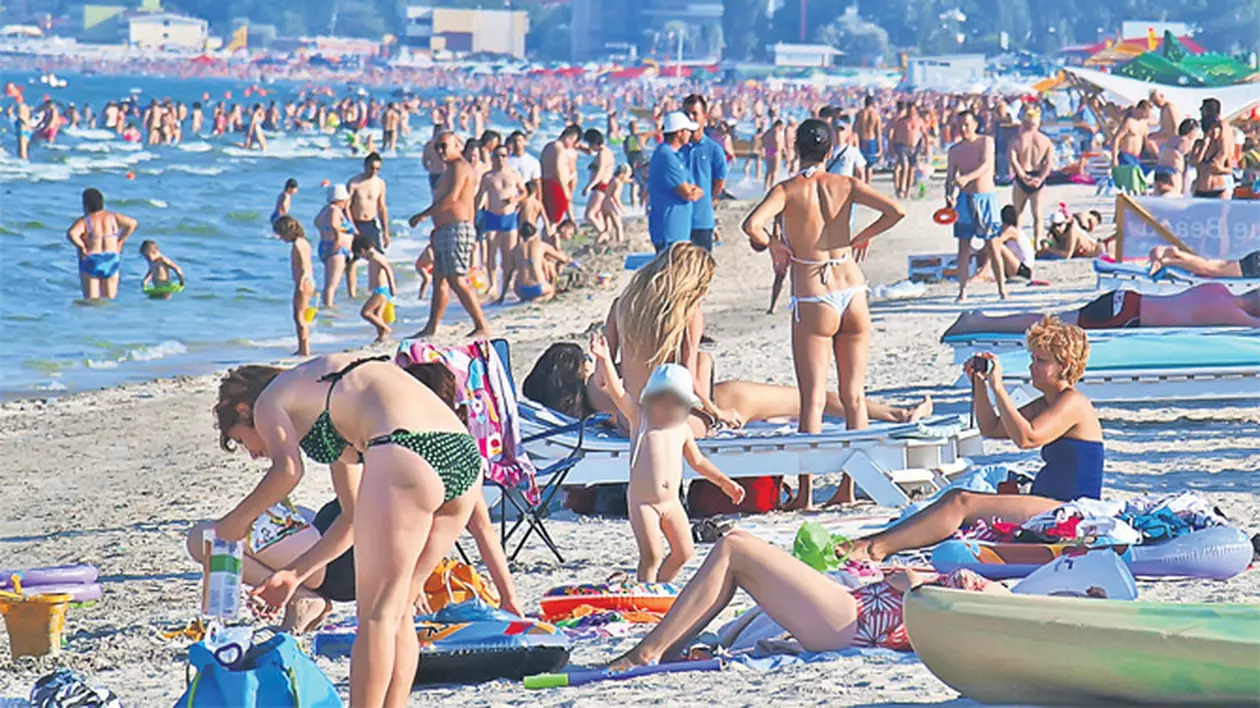 Vom avea mai mult loc la plajă. Litoralul se va extinde cu 33 de hectare în următorii ani