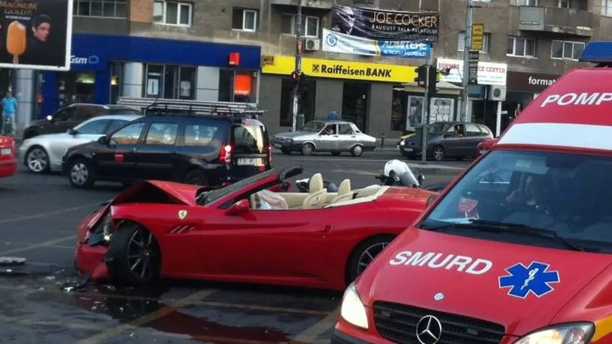 Adrian Minune a rămas pieton după accidentul de ieri