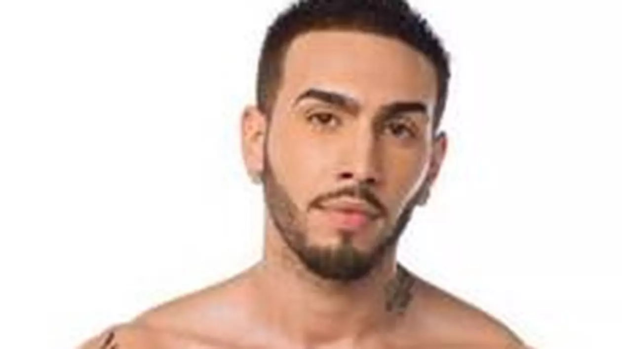 Deloc elegant! Cu câte femei a făcut sex Alex Velea