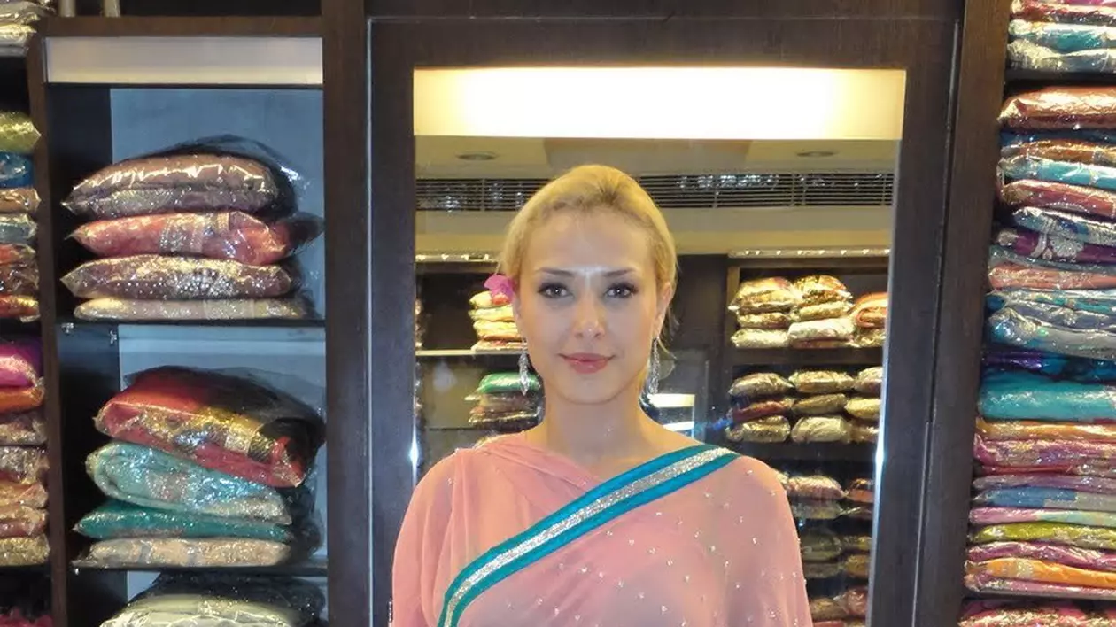 Povestea de dragoste devine SERIOASĂ! Salman Khan I-A LUAT CASĂ Iuliei Vântur în India!