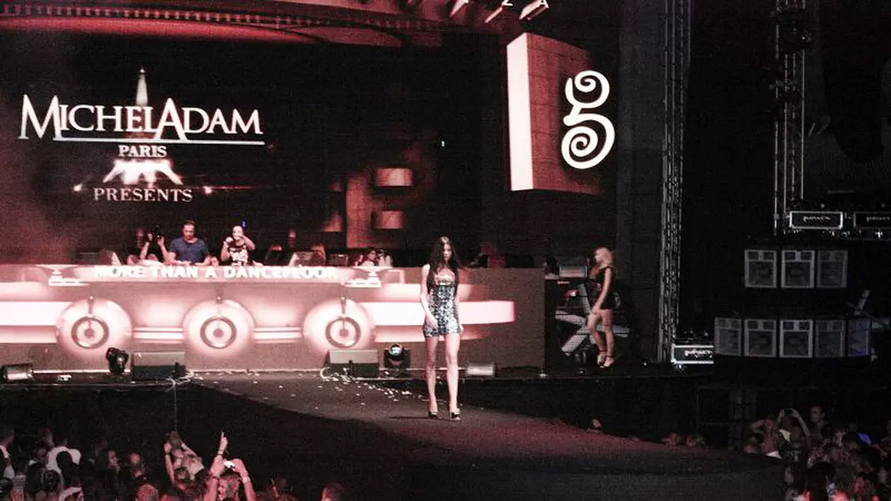 Designerii români, aplaudați la FashionTV Festival Ibiza