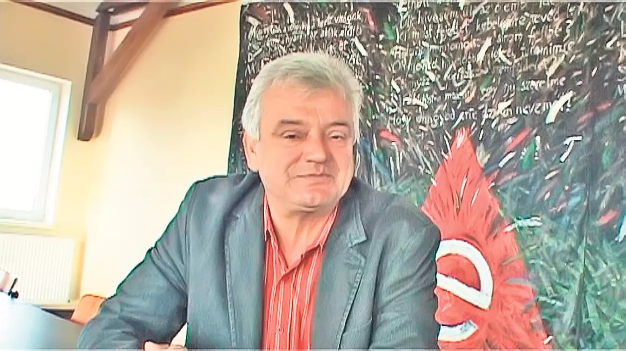 I-a pus să facă curăţenie, înainte să le împartă ajutoarele