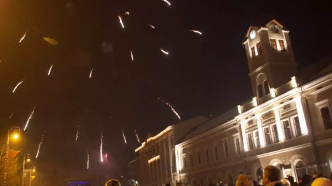 Iată LOCURILE din România unde Anul Nou vine DE DOUĂ ORI: la ora 00.00 şi la ora 01.00