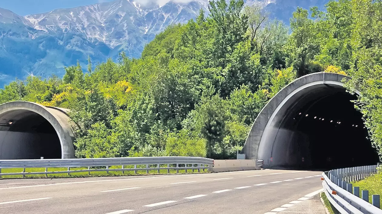 Vom plăti taxă de 10 lei pe Autostrada Comarnic - Braşov