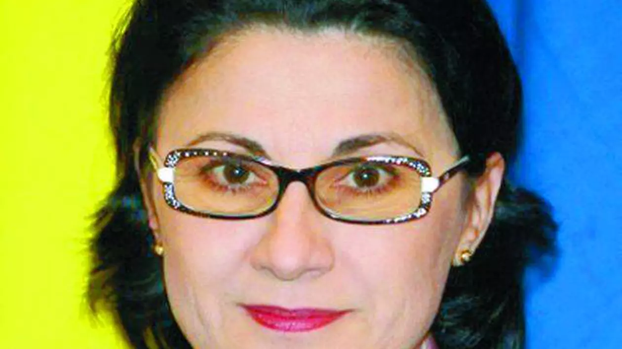 Ecaterina Andronescu SE APĂRĂ ÎN FAȚA COLEGILOR. Ce spune FOSTUL MINISTRU, acum ÎN PRAG DE ÎNCHISOARE?
