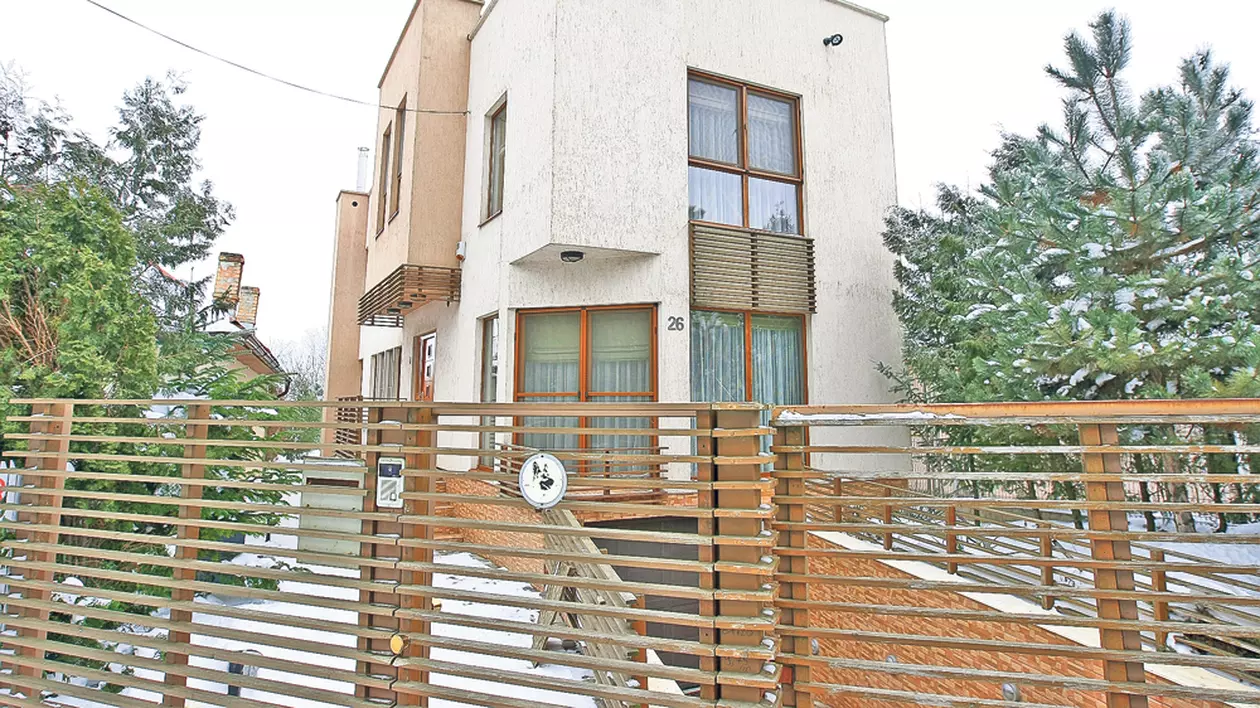 Părinţii lui Bogdan Lobonţ și-au pierdut casa!