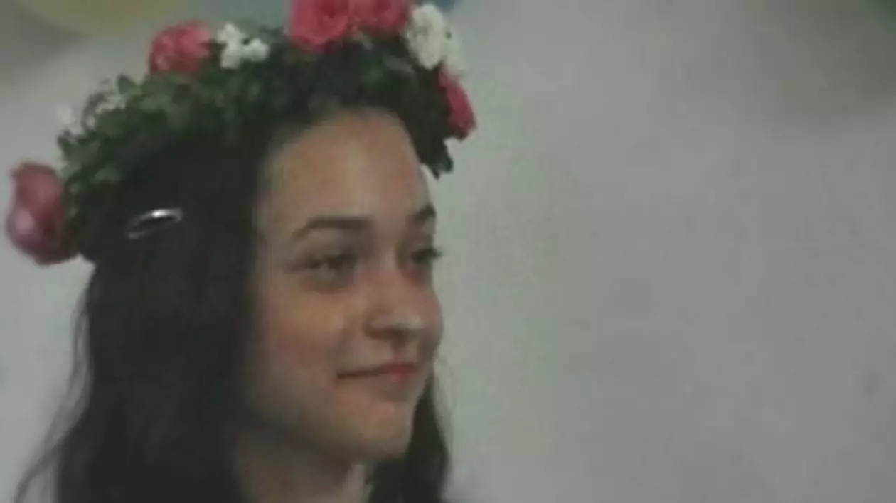 GÂLCEAVĂ între CFR şi POLIŢIA ROMÂNĂ, în CAZUL IULIEI IONESCU, ELEVA DISPĂRUTĂ acum patru zile! Iată ce au de ÎMPĂRŢIT