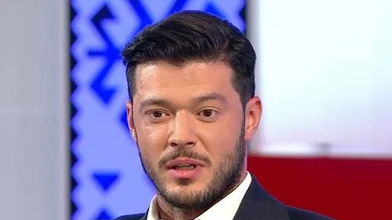 CE a SFĂTUIT-O VICTOR pe BIANCA să SPUNĂ după ESCAPADA acesteia la PARIS cu CRISTEA!