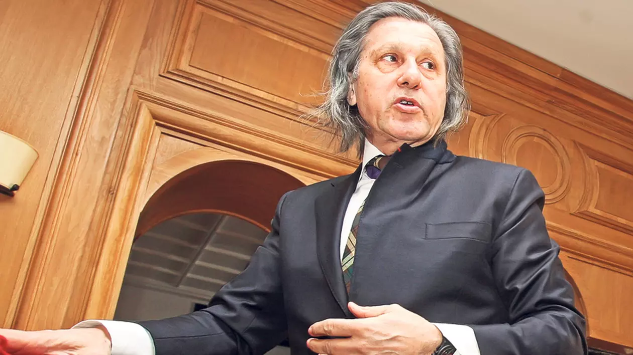 EXCLUSIV | ILIE NĂSTASE ne-a dezvăluit povestea nefardată a celui mai mare JAF ARMAT din istoria ţării: «La 13 ani, căram cu tata sacii cu bani de la BNR»