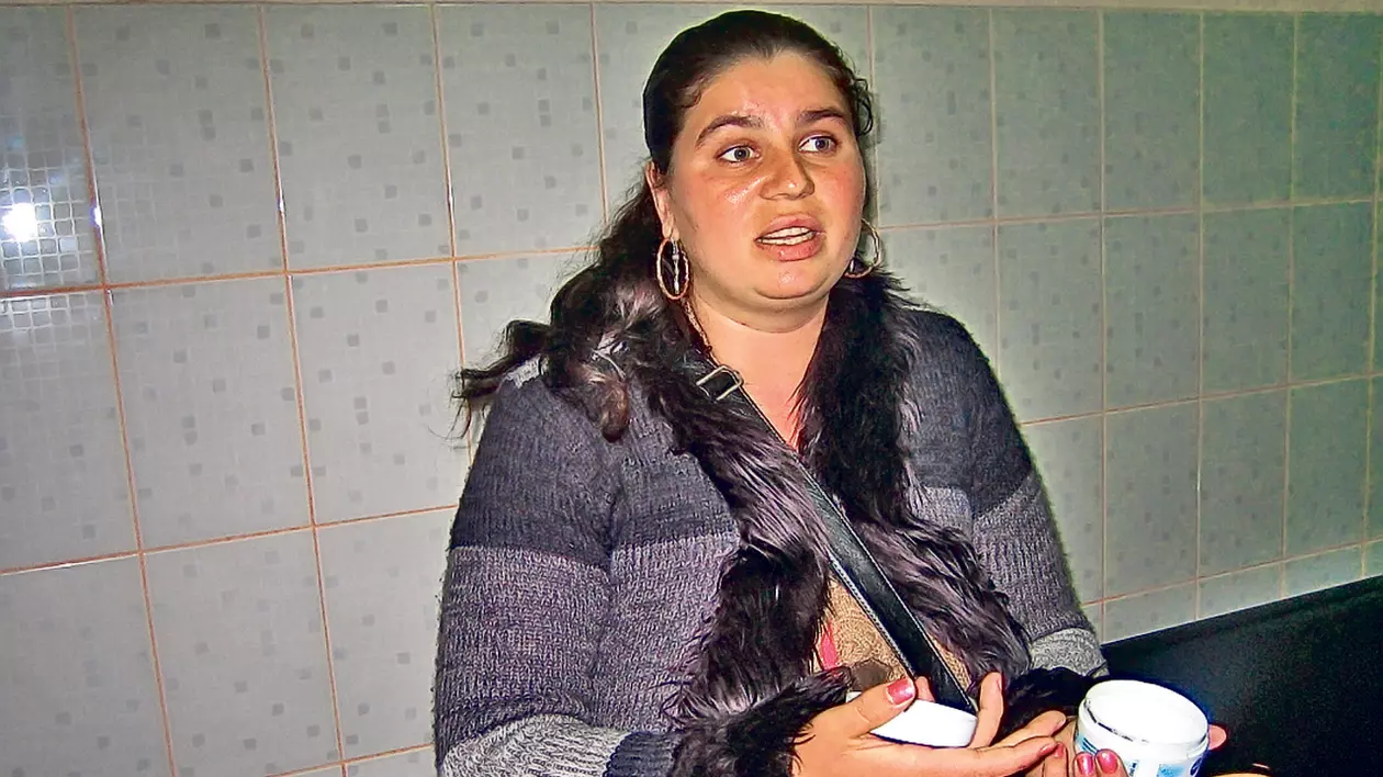 La spital, cu buza soţului în poşetă!