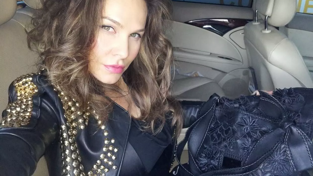 NICI NU ZICI CĂ DOAR CE A NĂSCUT! Anna Lesko ARATĂ IMPECABIL | FOTO