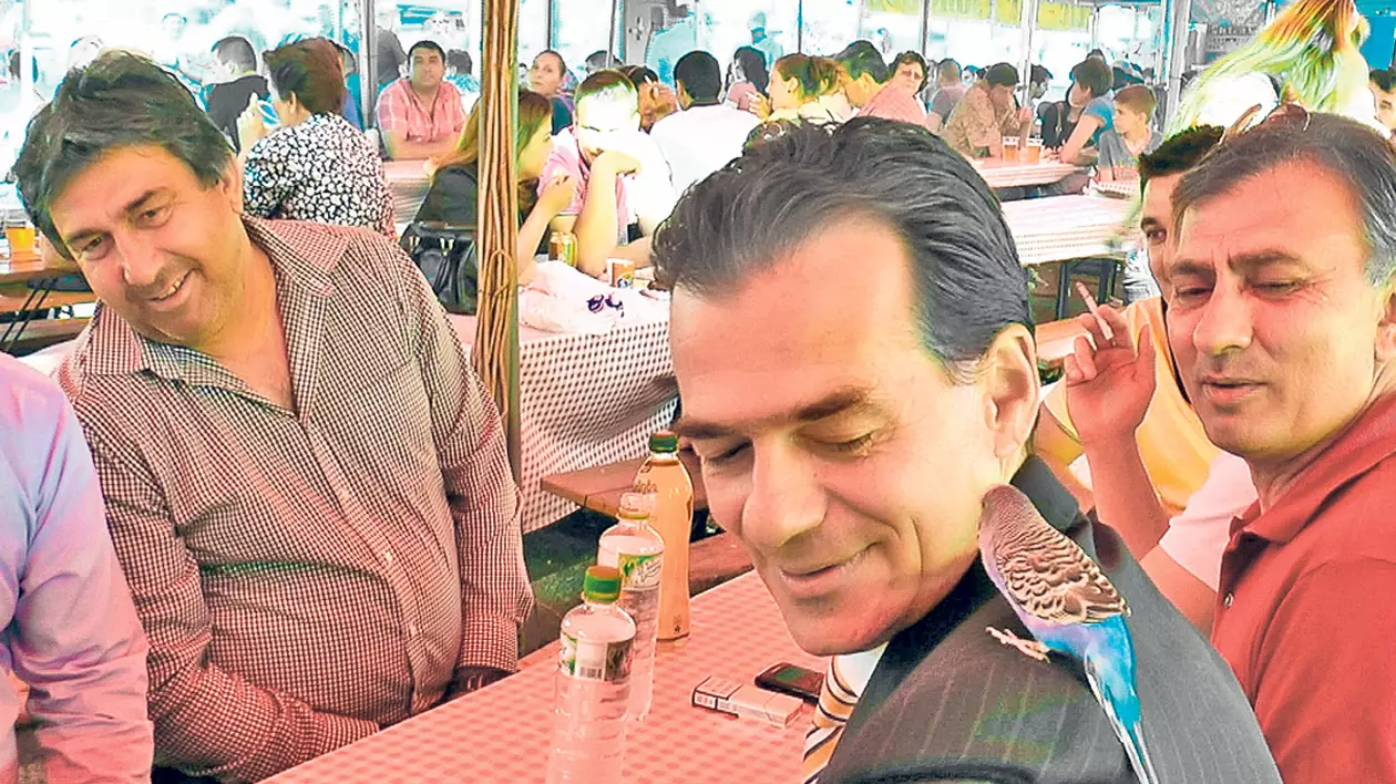 Ludovic Orban, cu papagalul pe umăr