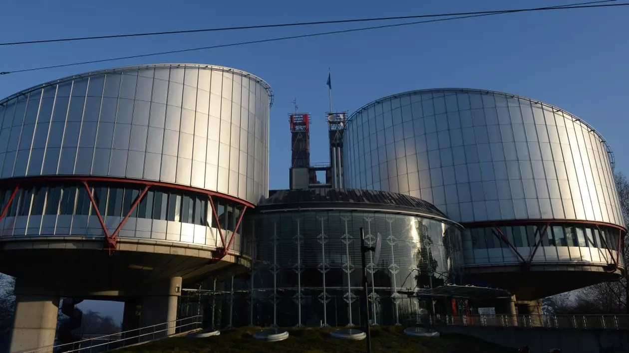 Merg până la Strasbourg ca să îşi apere copacii