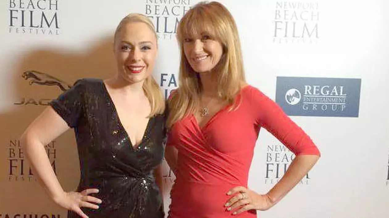 Giulia Nahmany a dat LOVITURA în America! A fost PREMIATĂ la un festival de film
