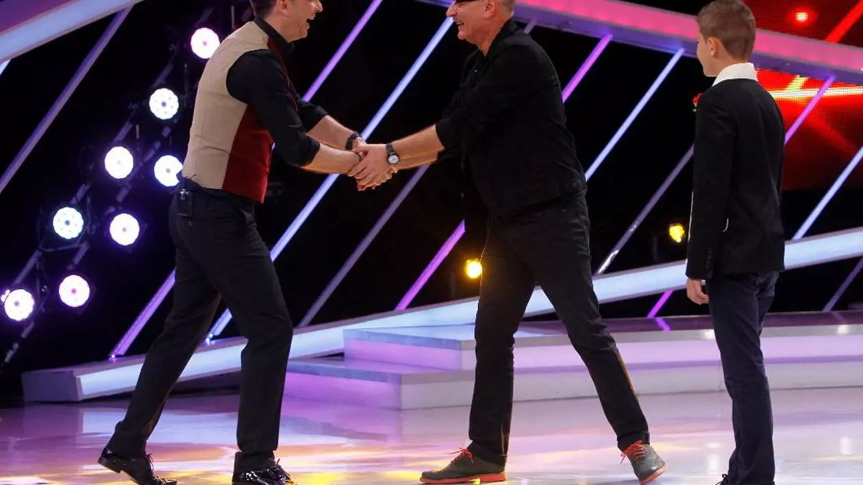 Toni Grecu îndeplineşte visurile copiilor în platoul Next Star