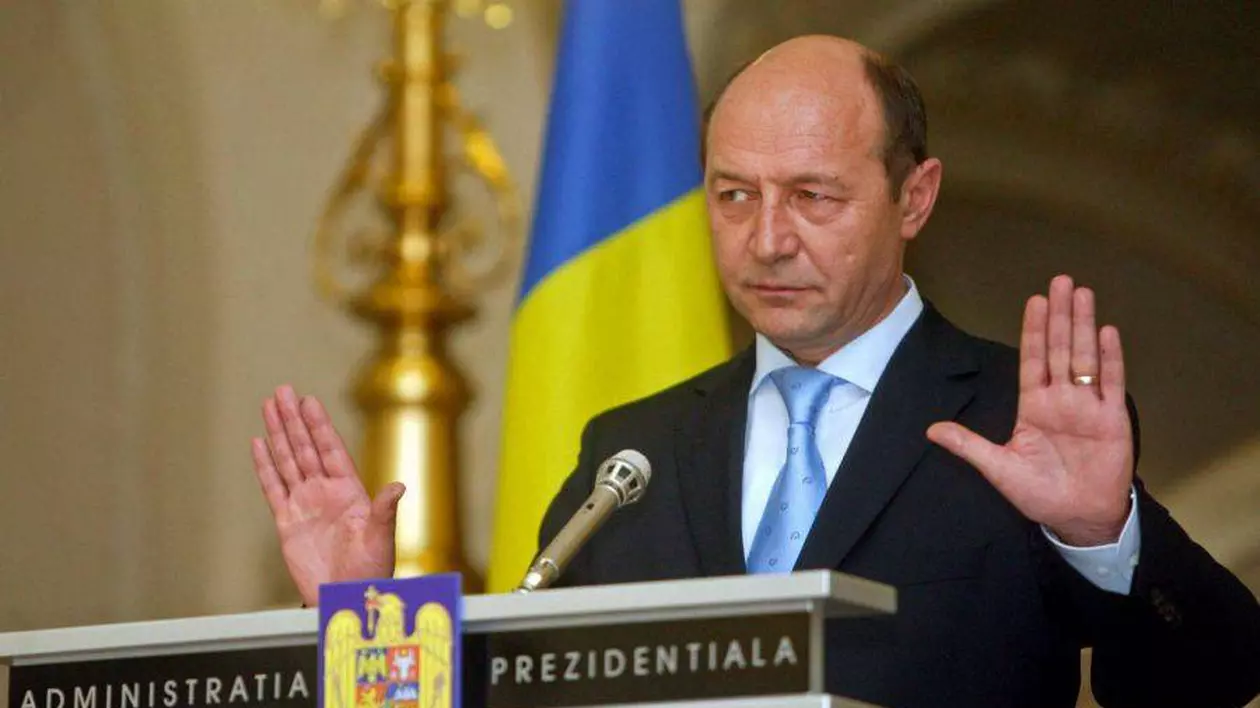 TRAIAN BĂSESCU: "Ucraina riscă un război civil masiv. România poate fi puternic afectată"
