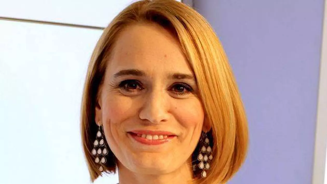 Ce SÂNI OBRAZNICI are ANDREEA ESCA! FANII, ENTUZIASMAŢI!