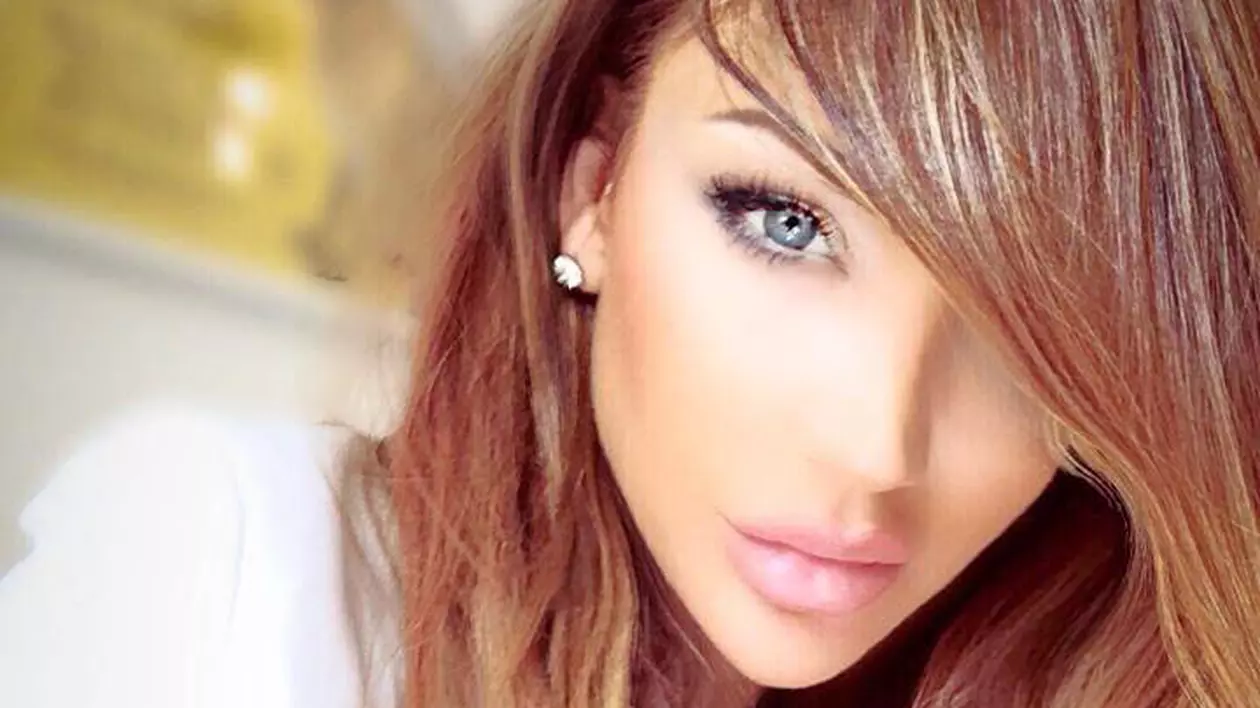 DORINŢA i s-a ÎNDEPLINIT! Bianca Drăguşanu, PREZENTATOARE într-o emisiune tv