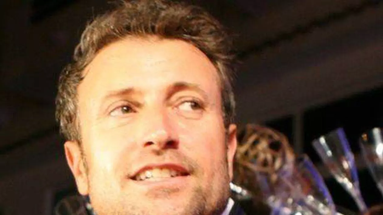CĂTĂLIN BOTEZATU MERGE LA RĂZBOI în cazul unui conflict armat: "Aşa e demn"
