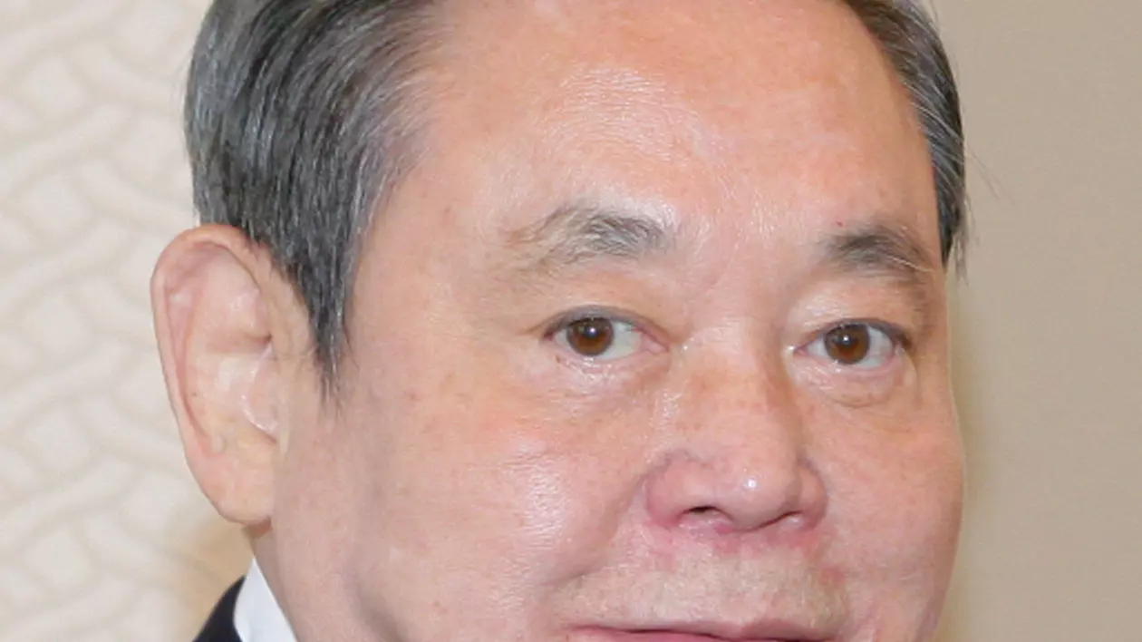 PREŞEDINTELE Samsung Electronics, ÎN STARE GRAVĂ. A FOST RESUSCITAT