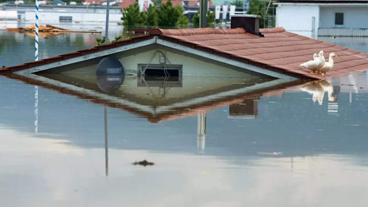 COD PORTOCALIU de INUNDAŢII! Iată judeţele VIZATE!