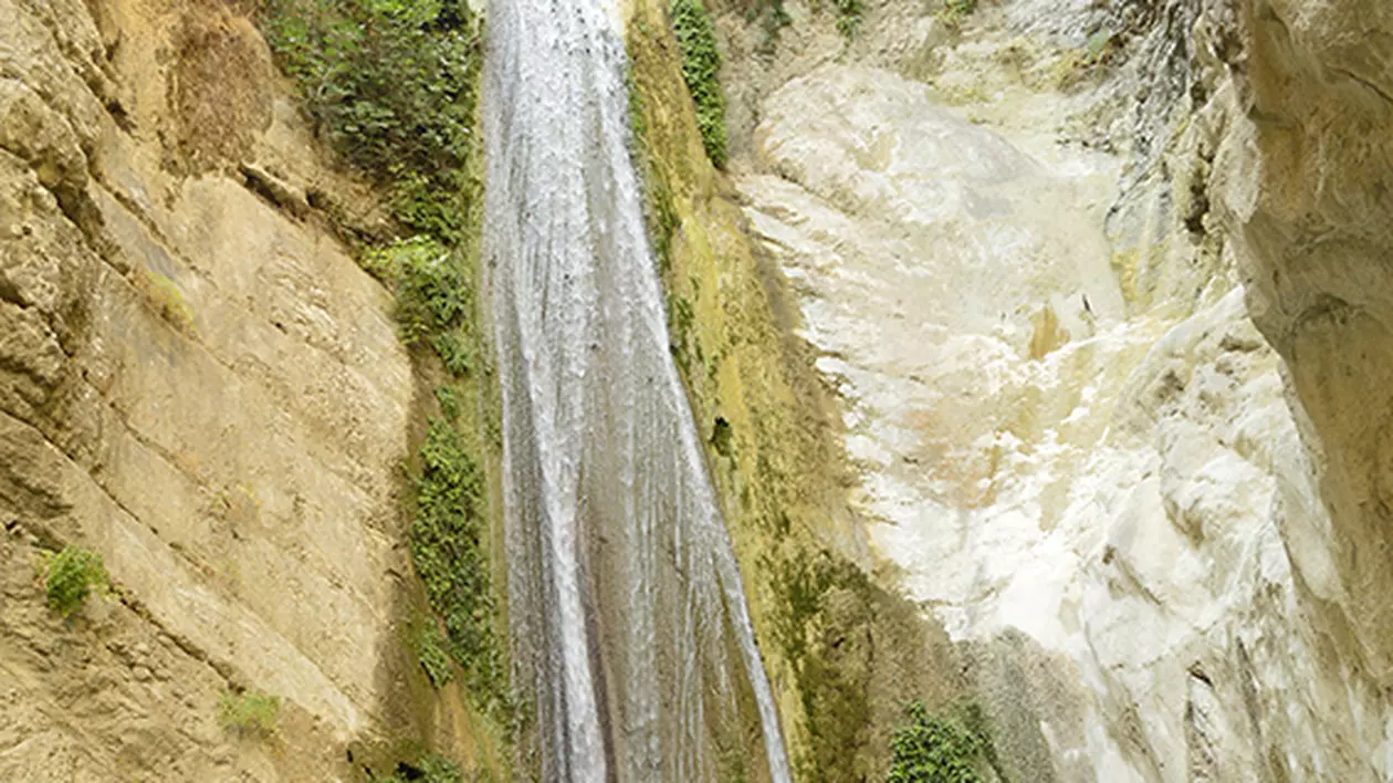 IDEI DE VACANȚĂ. Bucură-te de natură pe Insula Lefkada