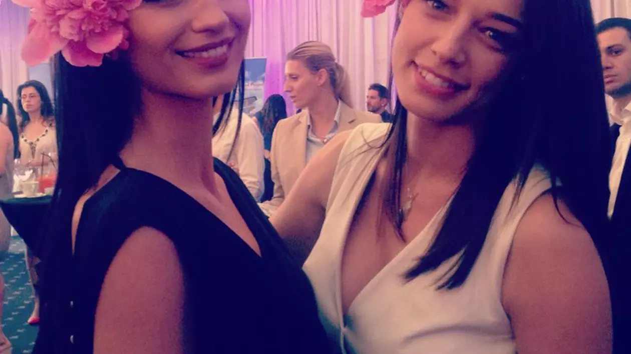 Andreea Raicu şi Geanina Ilieş au inventat "selfie-ul floral"