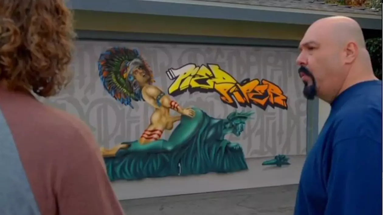 CE LE-A DAT PRIN MINTE! Statuia Libertăţii FACE SEX cu un războinic aztec. HBO a CENZURAT FILMUL | VIDEO 18+