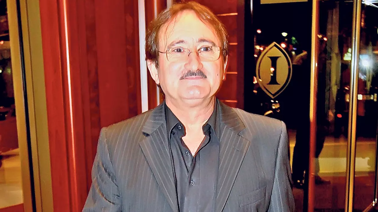 EXCLUSIV/ Cel mai mare secret profesional al lui Cornel Palade. A fost ospătar la cârciumă