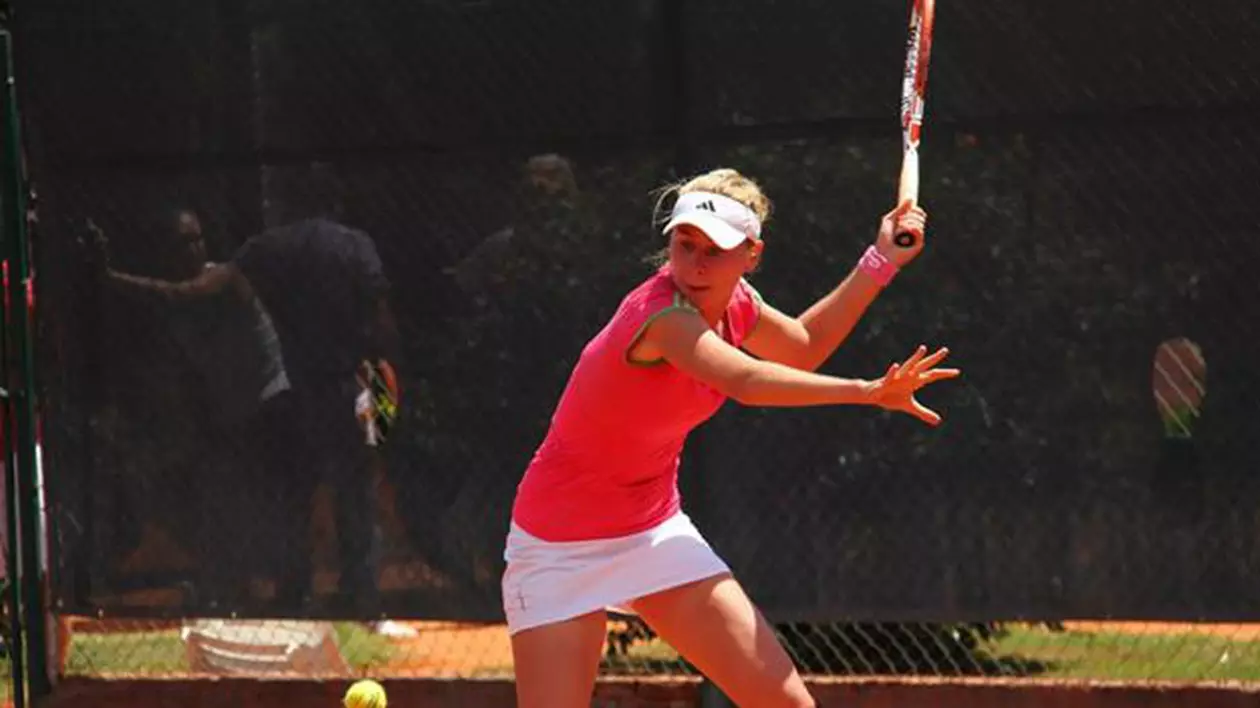 Tenis. Elena Bogdan și Irina Bara, în ”optimile” turneului din Ungaria