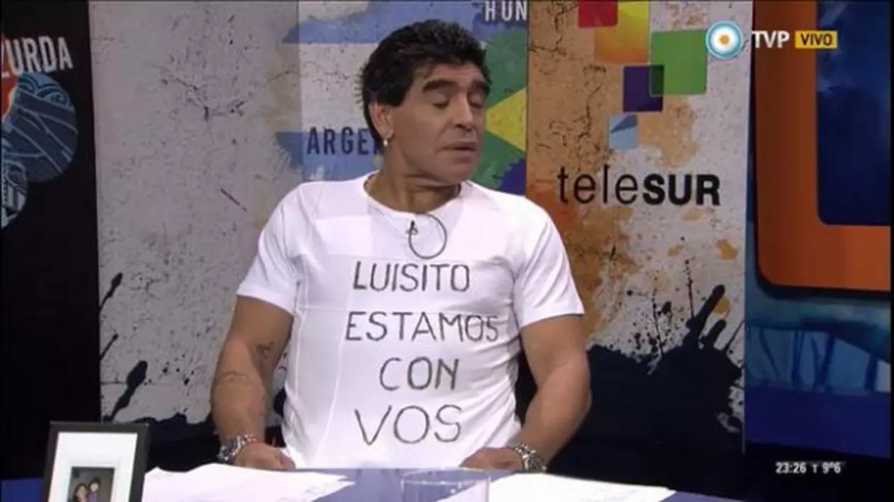 ”Canibalul” Suarez e apărat de Maradona: ”Pe cine a omorât?”