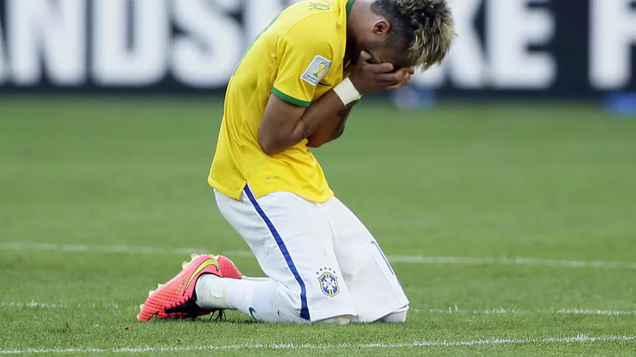 VIDEO/ Un fundaș brazilian i-a predat lecții de dribling ”magicianului” Neymar