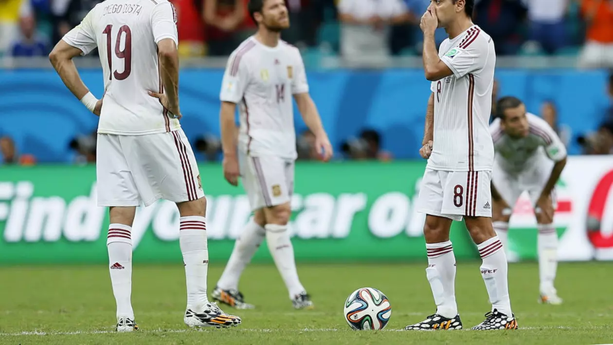 VIDEO / CM 2014: SPANIA - OLANDA 1-5. Campioana mondială, umilită!