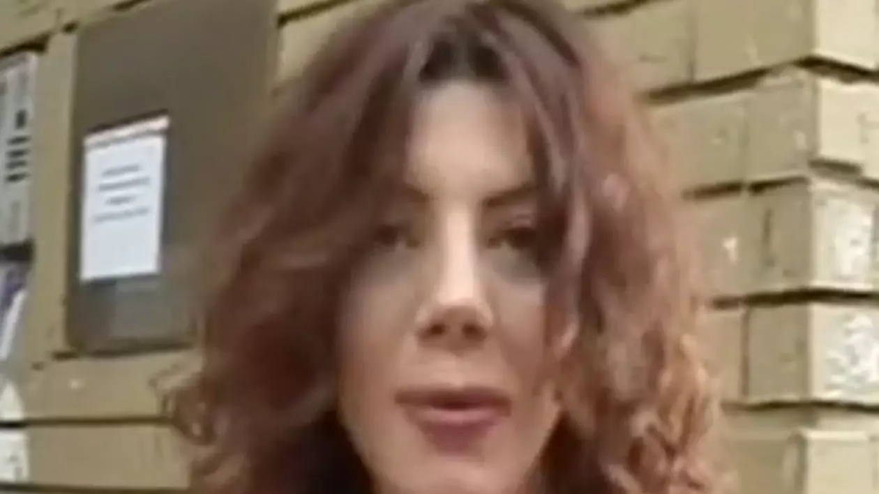IUBITA lui ADRIAN CRISTEA: "NU vreau să fiu o PIŢIPOANCĂ"
