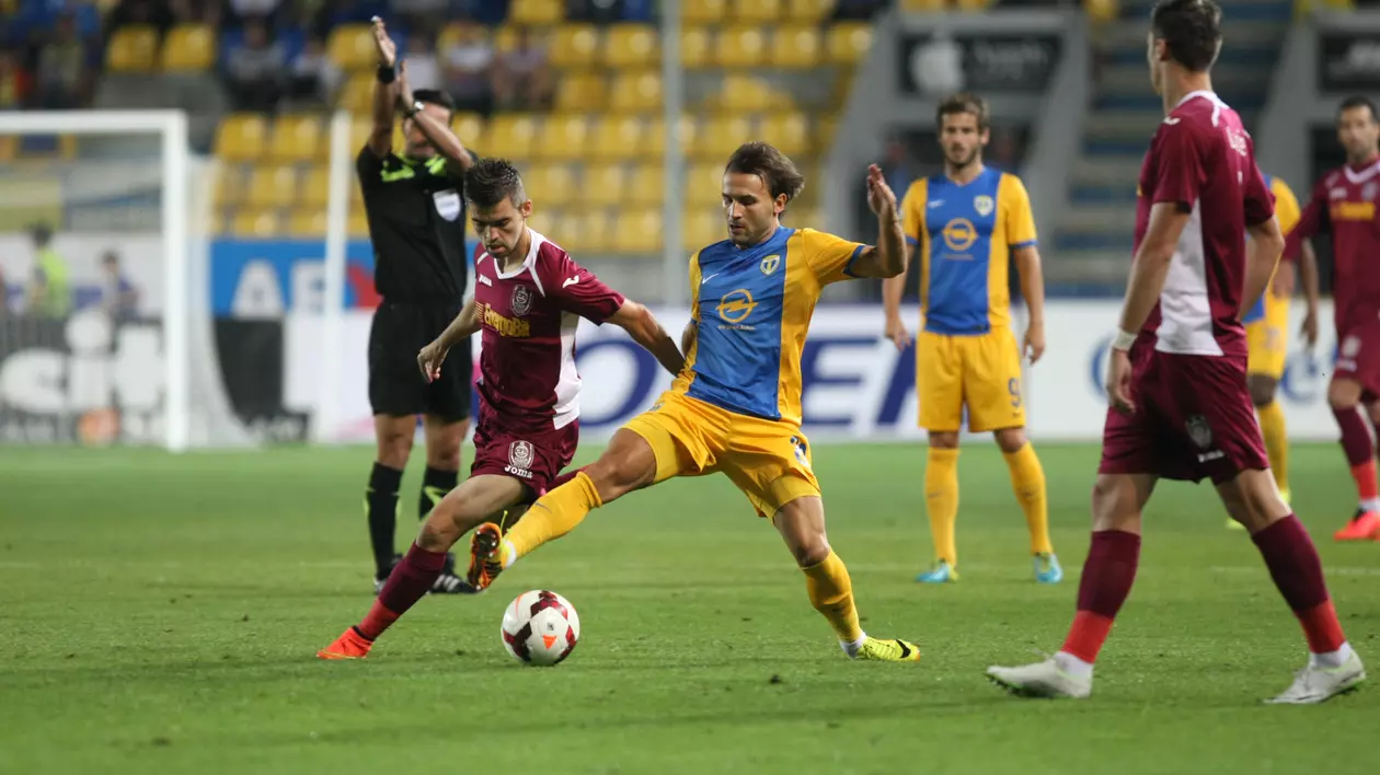 CFR Cluj și Petrolul, bune de plată! Ce sumă de bani trebuie să achite cele două cluburi